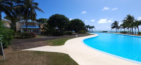 Villa Nicolenna sur la mer, Rezervovat  Mauritius North Coast hotely s bazénem, Bazén