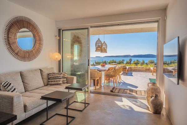 Penthouse Villa with Private Pool, Sauna & Seaview, Rezervovat  Hotely v Messenia Regional Unit s bazénem, Bazén
