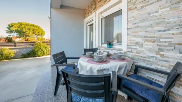Apartman Sabina 1 by Villas Guide, Rezervovat  Valbandon Istrie
