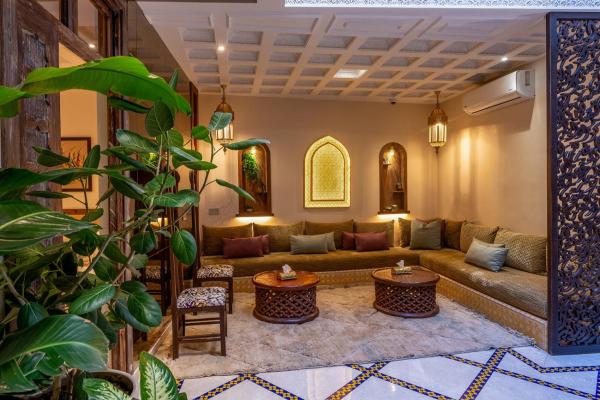 Riad Janate Bahia & Spa, Rezervovat  Marrakech-Tensift-Haouz hotely s parkováním, Parkování