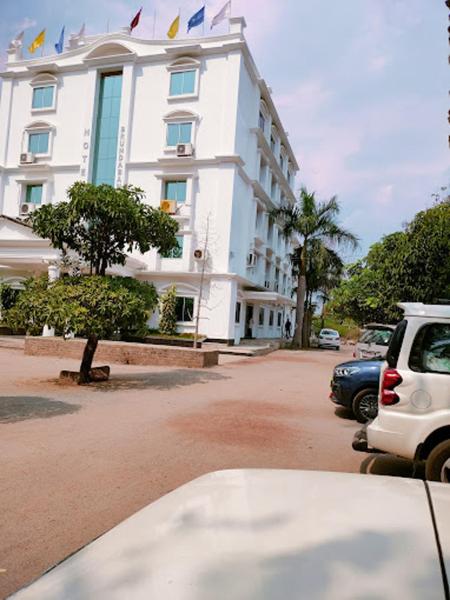 Hotel Brundaban, Rezervovat  Ghatgān Orissa