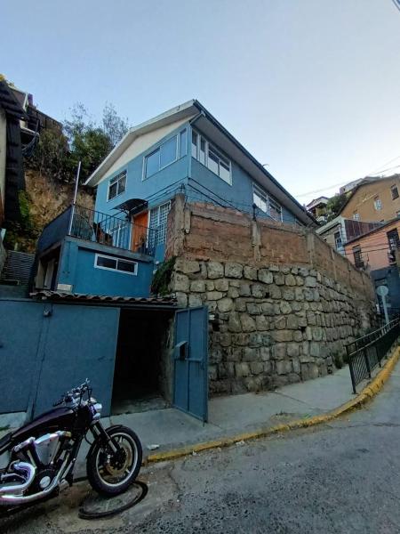 Valpito Alegre, Rezervovat  Valparaíso Valparaíso