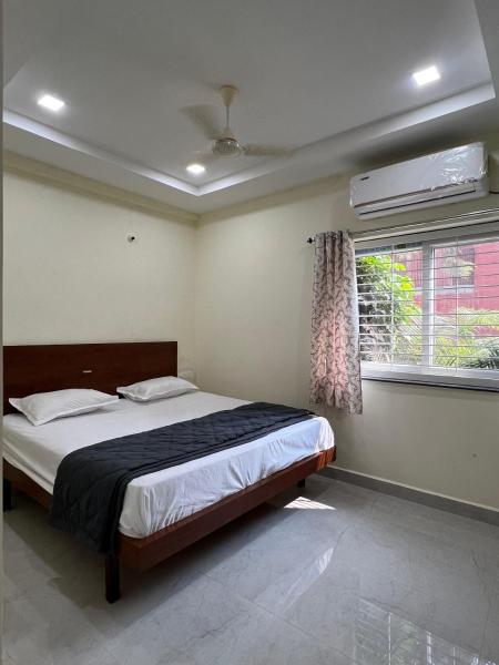 GNR lodge Rooms, Rezervovat  Medchal Telangana