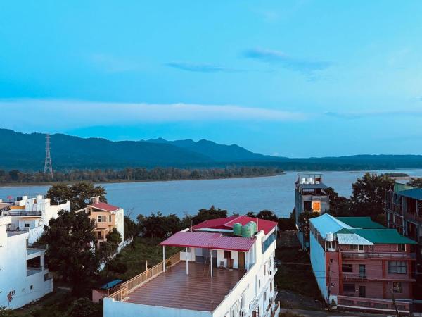 Ganga River cozy stay by The Nirvanaa blues, Rezervovat  Hotely v Uttarakhand s parkováním, Parkování