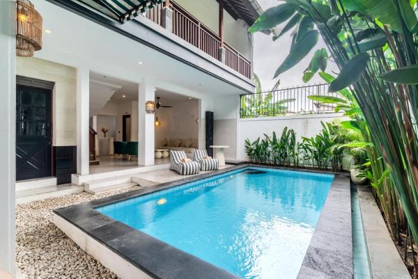 The Fallons Villa Berawa, Canggu by Sandara, Rezervovat  Bali hotely s bazénem, Bazén