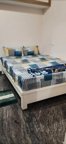Powerstar home stay, Rezervovat  Hampi Bangalore