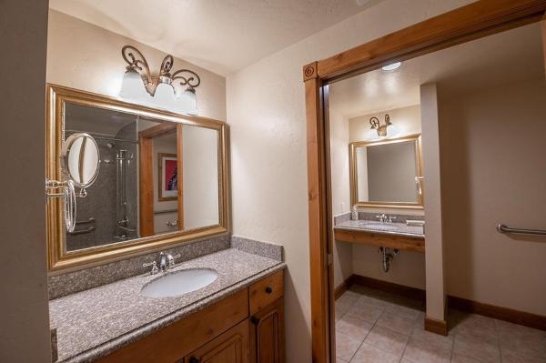 Swiss-Inspired Zermatt King Villa Near Deer Valley & Park City Ski Resorts - 3057, Rezervovat  Mound City Utah
