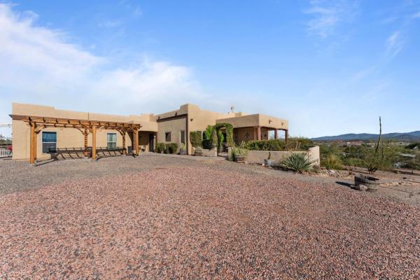 Star Ranch Lodging, Rezervovat  Wickenburg Arizona