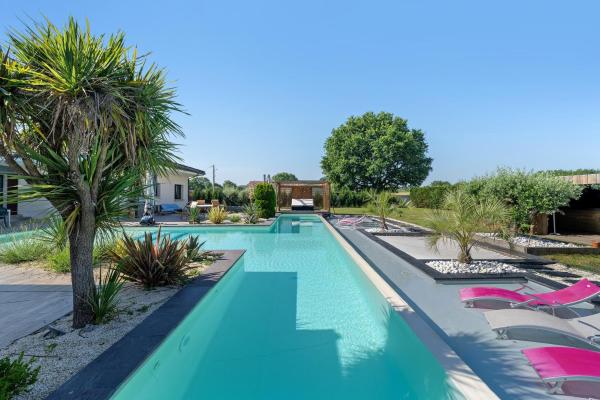 Villa de l’isle, Rezervovat  Camps Corrèze