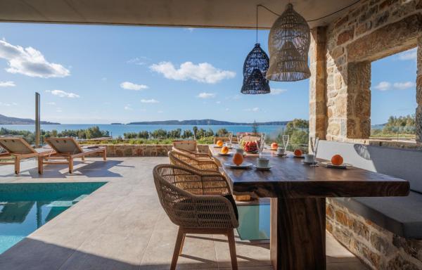 Villa VIEW with Private Pool, Sauna & Seaview, Rezervovat  Hotely v Messenia Regional Unit s bazénem, Bazén