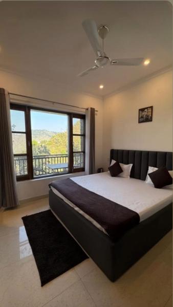 Sarins Mistville 4BHK Villa Mall Road, Rezervovat  Mussoorie Uttarakhand