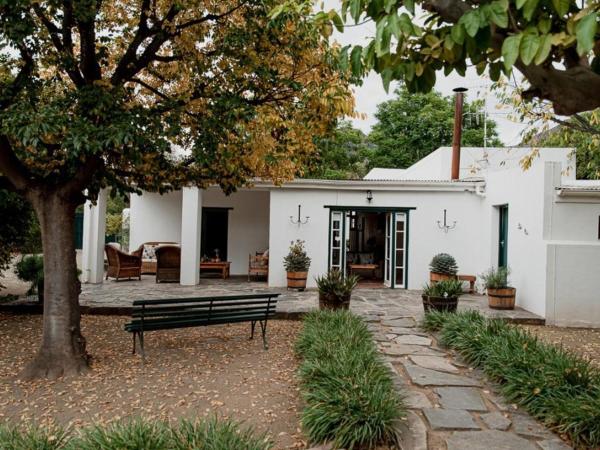 Karoo Cypress Guesthouse, Rezervovat  Graaff-Reinet Eastern Cape