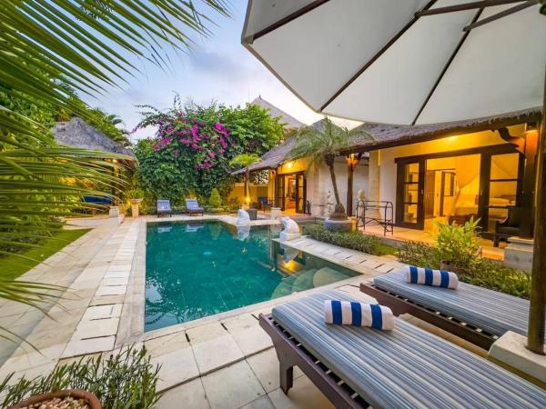 Arjuna Villa 3 Bedroom Villa Seminyak, Rezervovat  Badung hotely s bazénem, Bazén