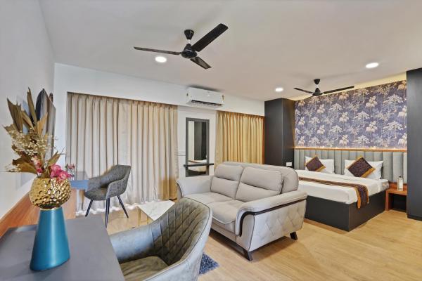 Charvi Suites, Rezervovat  Puné Nové Dilí