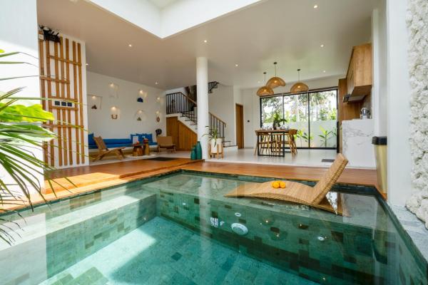 Bali Taoka Villa Tanah Lot, Rezervovat  Tabanan hotely s bazénem, Bazén
