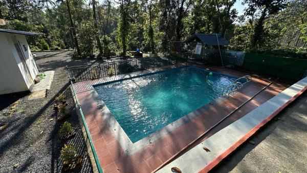 Hima Pool Villa, Rezervovat  Padinjarathara Nové Dilí