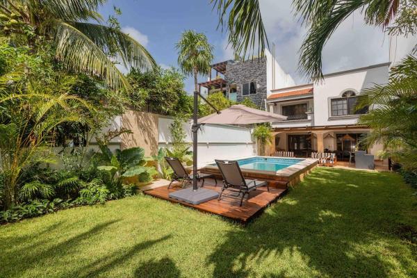 Villa with a beautiful terrace, BBQ Grill and pool, Rezervovat  Cancún Quintana Roo