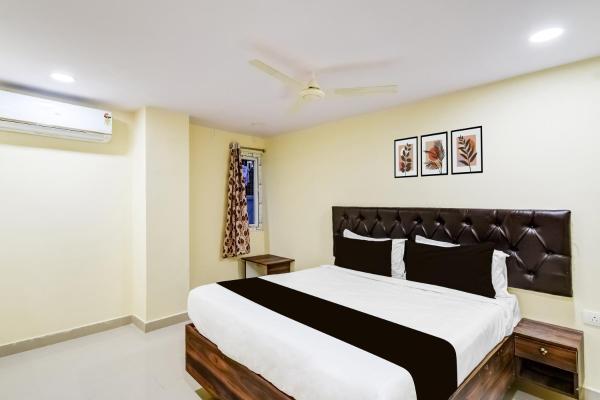 Hotel O R Square NARSINGI, Rezervovat  Gundipet 