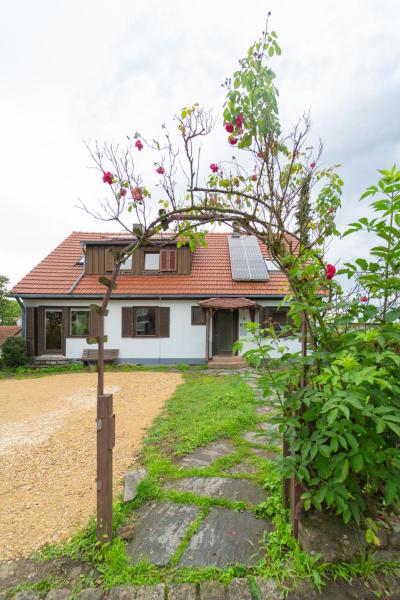Monteurswohnung - Küche Balkon WLAN TV 1bis12 Personen, Rezervovat  Hotely v Bavorsko s parkováním, Parkování
