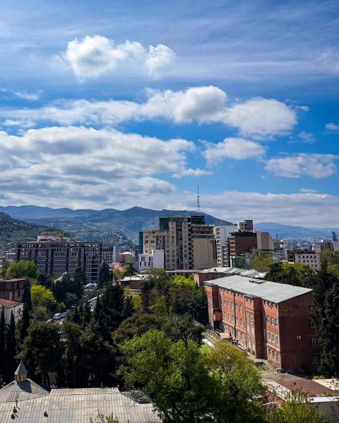Hilton Apartments with Tbilisi View, Rezervovat Apartmán Hotely v Tbilisi Region s parkováním, Parkování