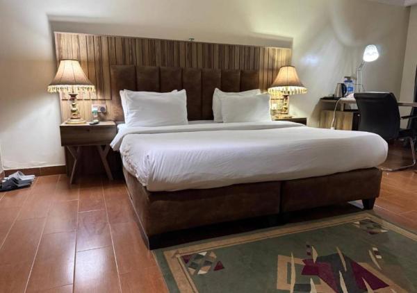 Li Tour International Hotel, Rezervovat  Ikeja 