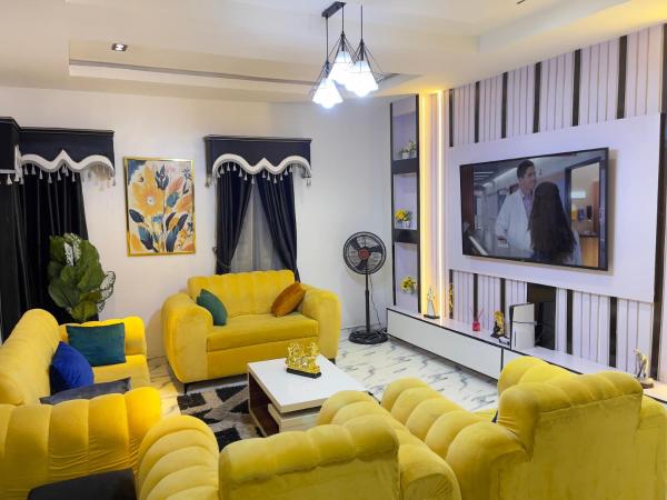 7th generation apartments, Rezervovat Apartmán Lagos Island 