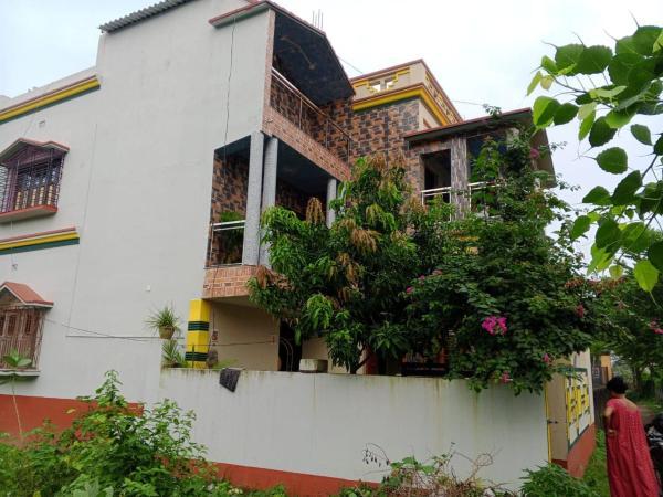Swpnaneer home stay, Rezervovat  Shānti Niketan West Bengal