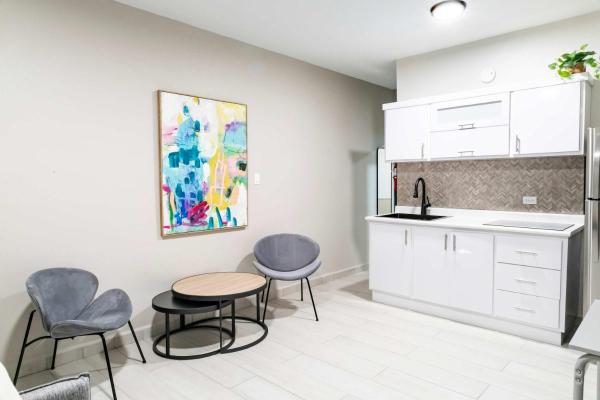 AQUA Villas Del Mar Apt 5 - 1BR Coastal Fun & Local Dining, Rezervovat  Dorado San Juan