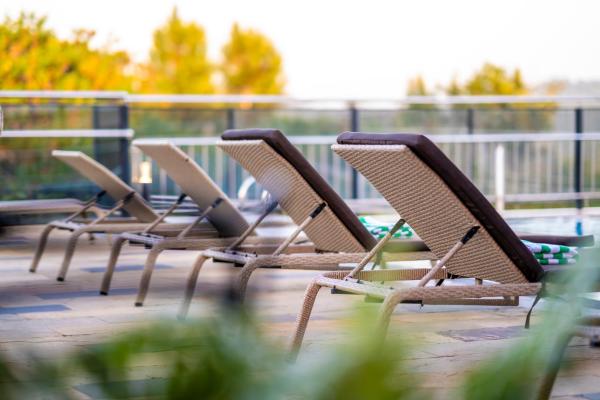 Ngolu Hotel and Residences, Rezervovat  Kitui Keňa