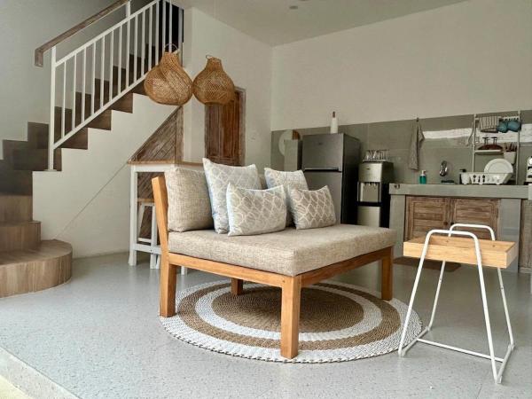 1BR Villa with Private Pool 5 min walk to LaFavela, Rezervovat  Seminyak Badung
