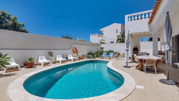 Villa Frederique by Gabi Miguel, Rezervovat  Albufeira Albufeira