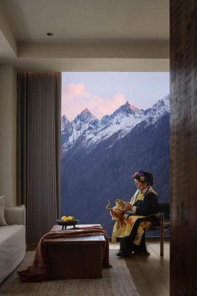 Siguniang Mountain Snow Inn, Rezervovat  Mount Siguniang Sichuan