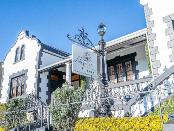 Sir Napier Boutique Guest House, Rezervovat  Napier Overberg