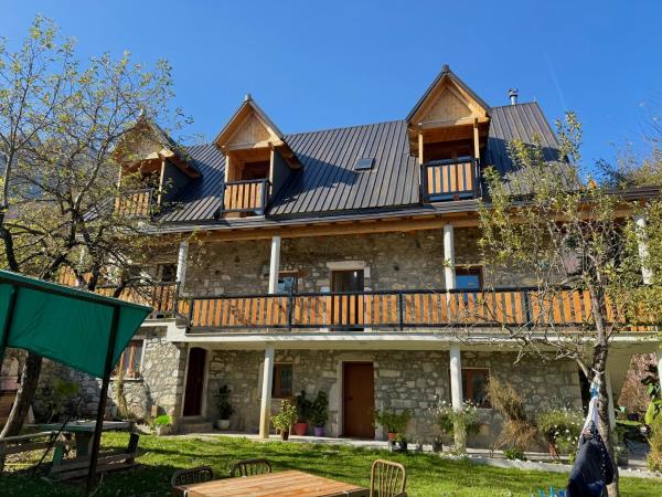 Guesthouse Te Tata, Rezervovat  Theth Shkoder County