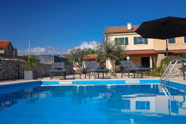 Villa Niko PET FRIENDLY 200M FROM HIDDEN SANDY BEACH pets stays for free, Rezervovat  Rudine Krk
