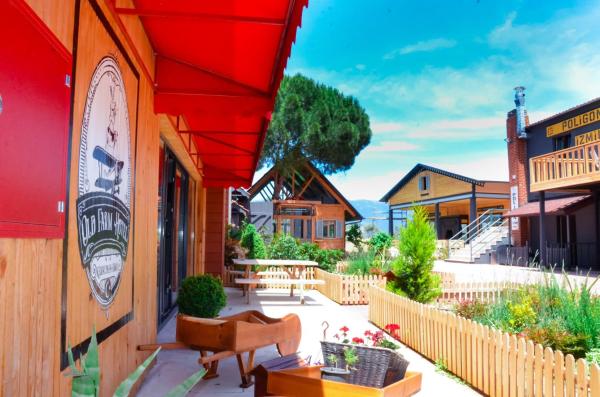 Old Farm Hotel, Rezervovat  İzmir Aegean Region