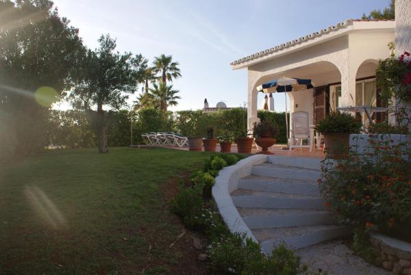 Villa Lombardi, Rezervovat Vila Hotely v Alaior s parkováním, Parkování