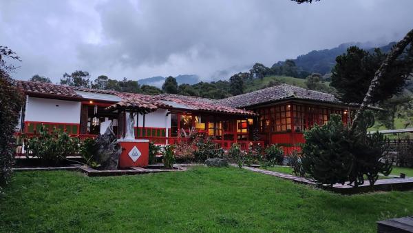 Ecohotel Pinohermoso Reserva Natural, Rezervovat  Salento 