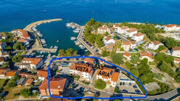 Villa Aria 1, Rezervovat  Kvarner Islands hotely s bazénem, Bazén