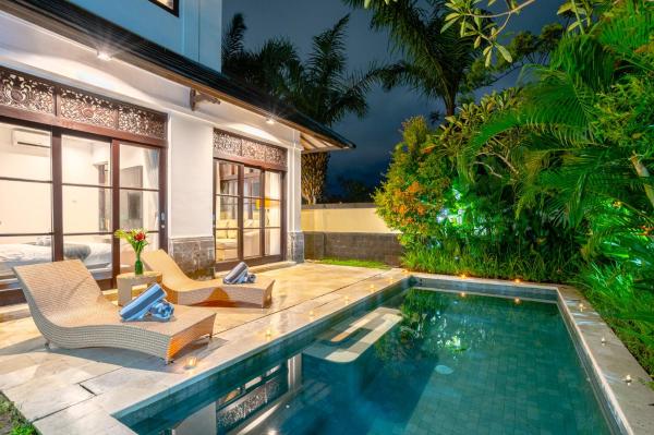 D\Maya Villa Jimbaran By Island Escape, Rezervovat  Hotely v Bali s parkováním, Parkování