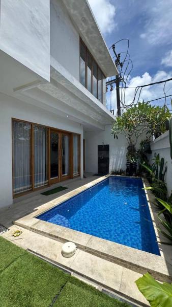 Julali Villa Ungasan, Rezervovat  Hotely v Bali s bazénem, Bazén