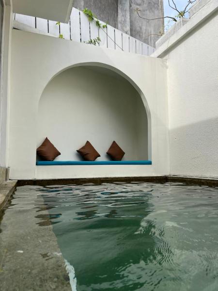 Moonshine Villa, Rezervovat  Seminyak Badung