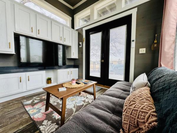 Little Luxe Hideaway at Village Farms Resort, Rezervovat  Austin Greater Austin