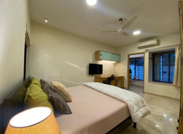 Bandra cozy 1 bedroom attached bathroom shared apartment, Rezervovat  Mumbai Maharashtra