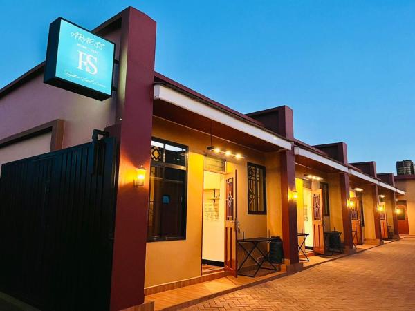 Araess Homestay Karatu, Rezervovat  Karatu Tanzanie