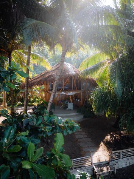Kanaway Eco Villa, Rezervovat  Libertad hotely s bazénem, Bazén