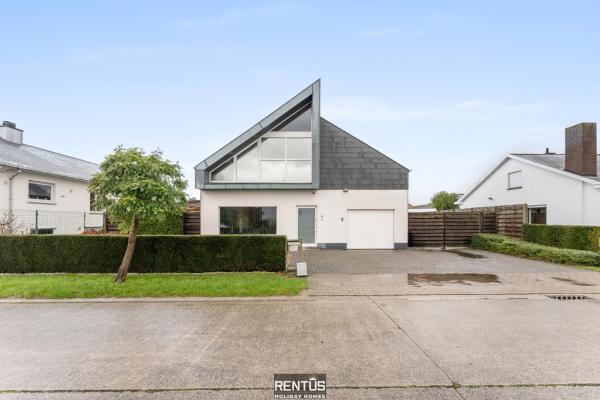 Fevery Village - spacious holiday home for 12 guests with enclosed garden, Rezervovat  Blankenberge 