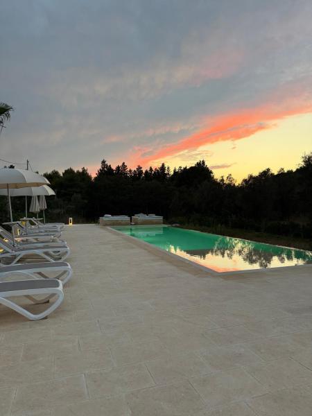Villa Santa Croce, Rezervovat  Hotely v Matino s bazénem, Bazén