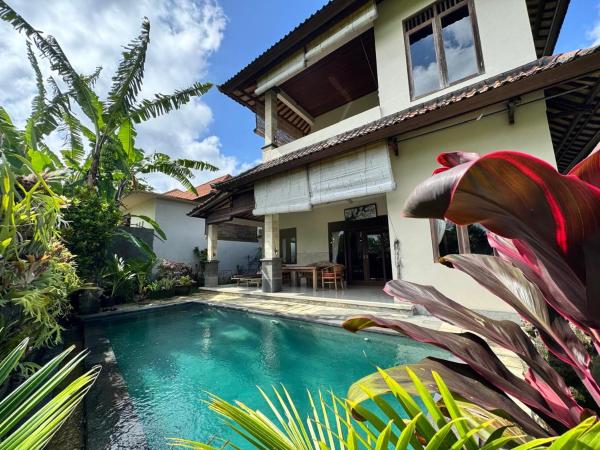 Frena Villa, Rezervovat  Hotely v Bali s bazénem, Bazén