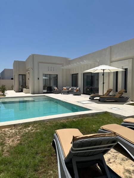 Villa Aljamal Djerba, Rezervovat  Arkou hotely s bazénem, Bazén